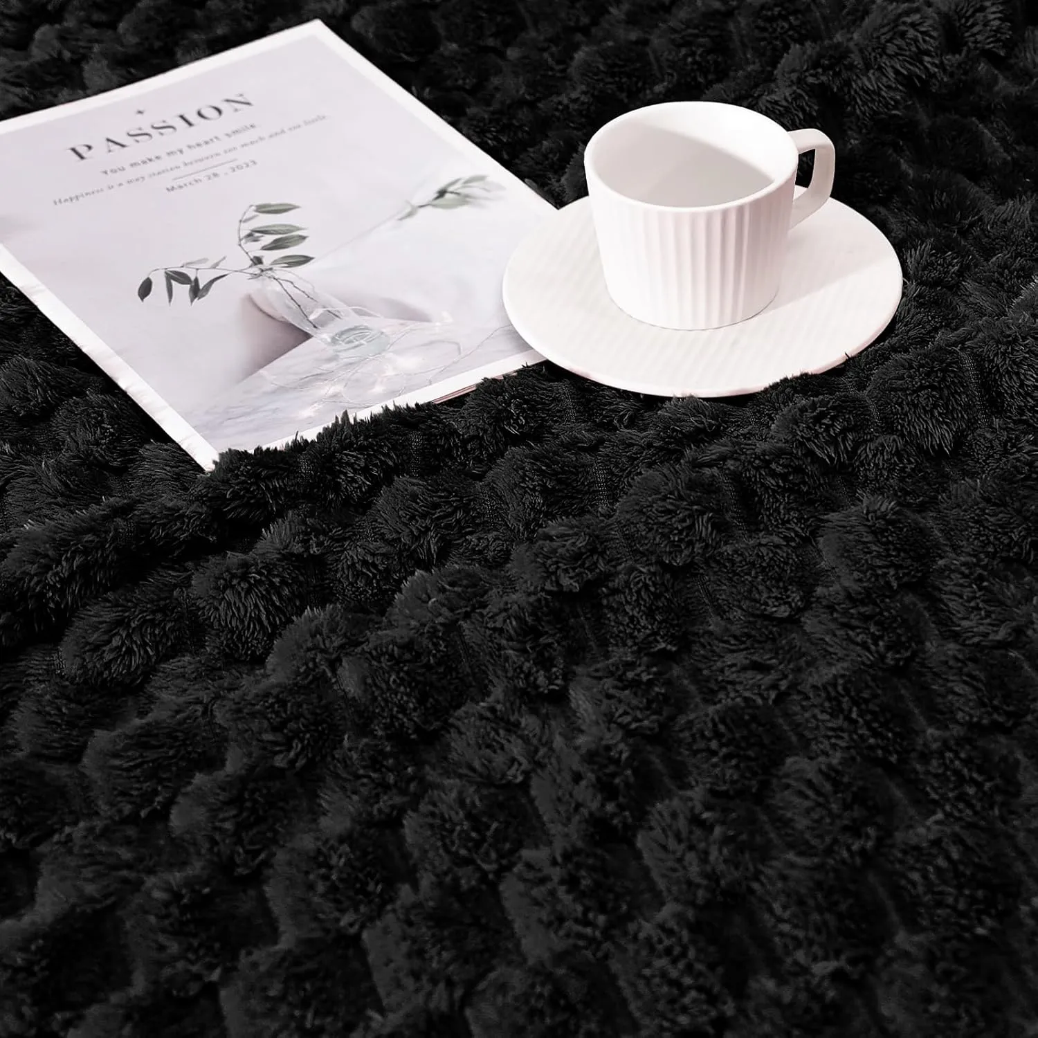 Excervent Flannel Fleece Throw Blanket(120x120 inches), Oversized Giant Extra Large 10'x10' King Bed Throw, Hexagon Jacquard Decorative Fuzzy Blankets for Household, Camping, and Travel, Black