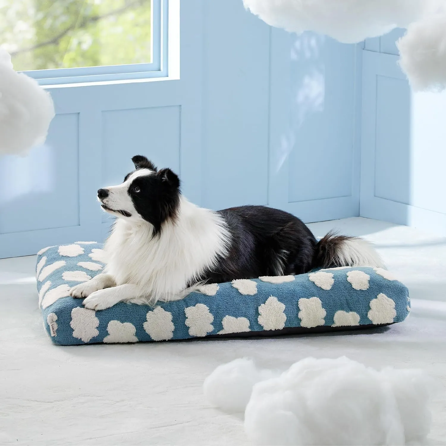 Lesure Cute Large Dog Bed for Crate-Thick Shredded Chopped Foam Pet Bed Indoor with Removable Washable Cover, Modern Fuzzy Plush & Anti Slip Bottom, Blue